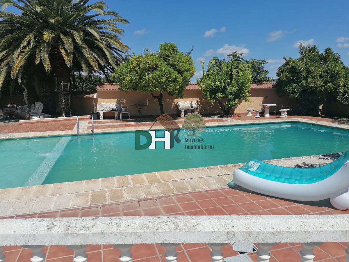 Venta de chalet en Cáceres