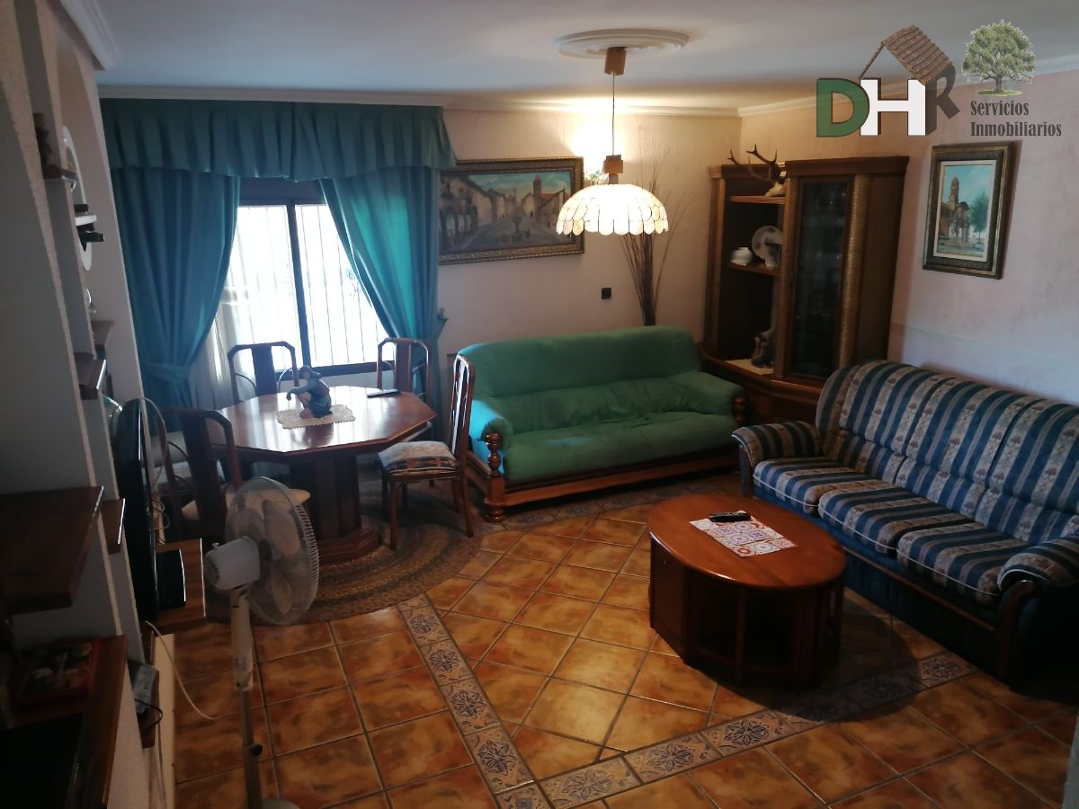 Venta de chalet en Cáceres