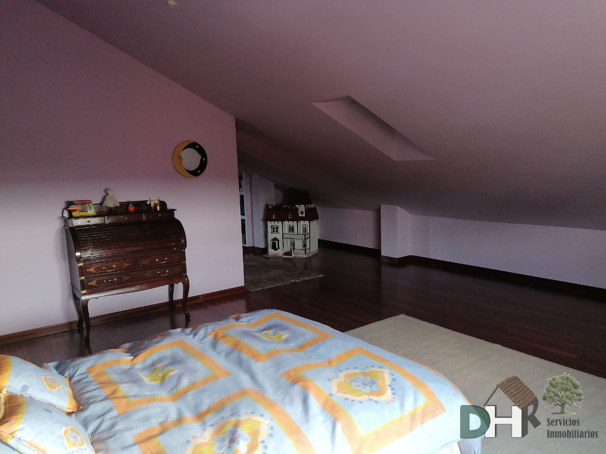 For sale of chalet in Cáceres