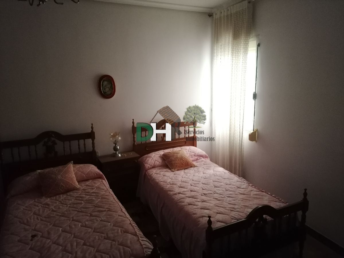 For sale of flat in Galisteo