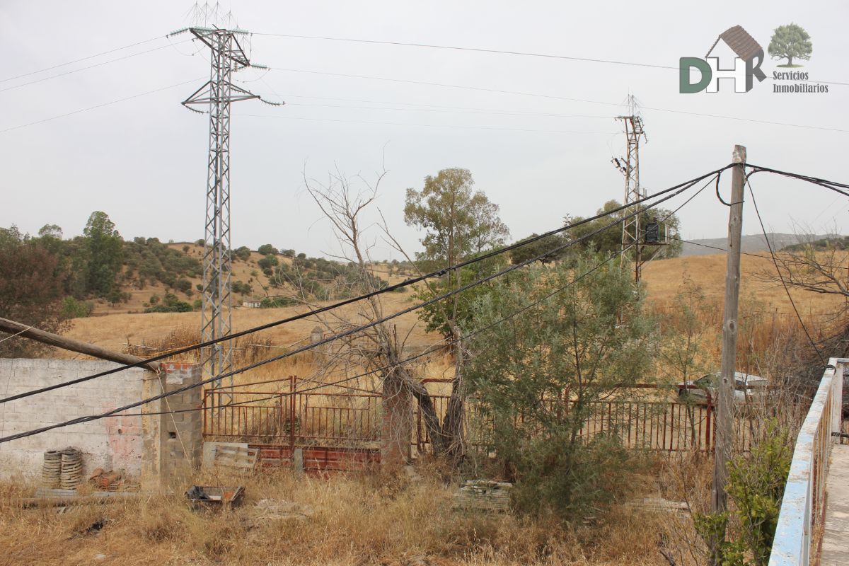 Venta de terreno en Jerez de los Caballeros