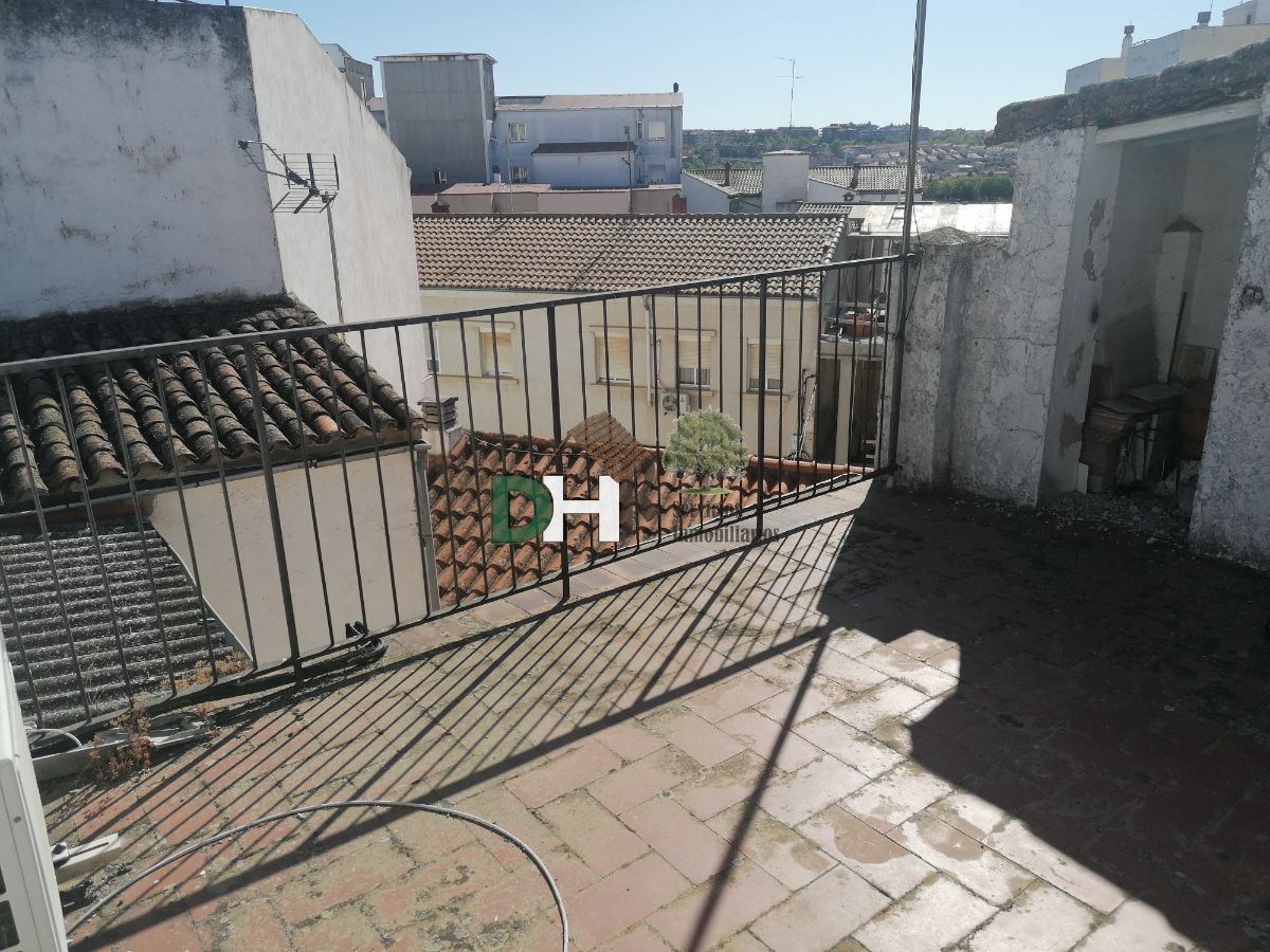 For sale of house in Cáceres