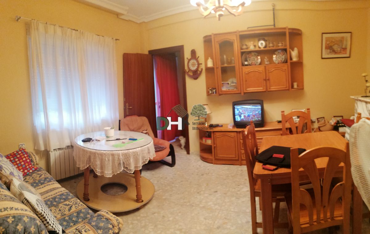 For sale of house in Torreorgaz