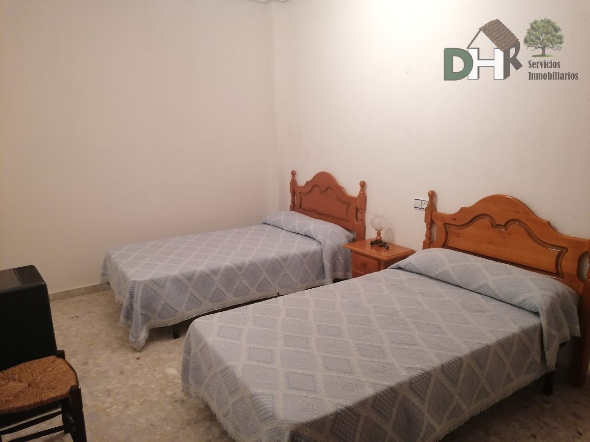 For sale of house in Torreorgaz