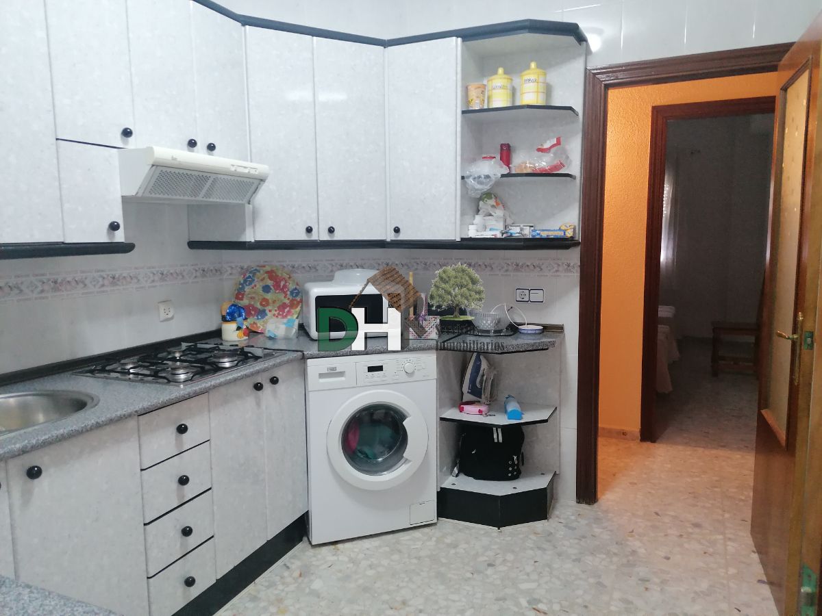 For sale of house in Torreorgaz