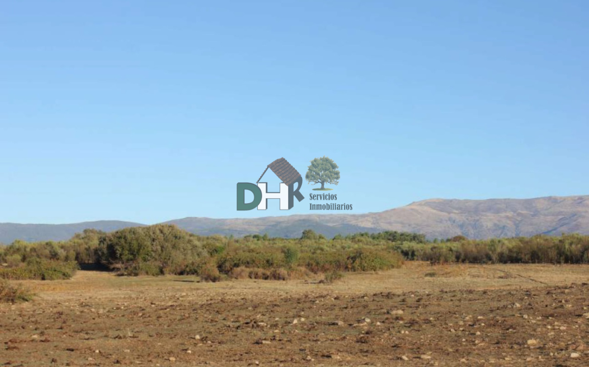For sale of land in Navalmoral de la Mata