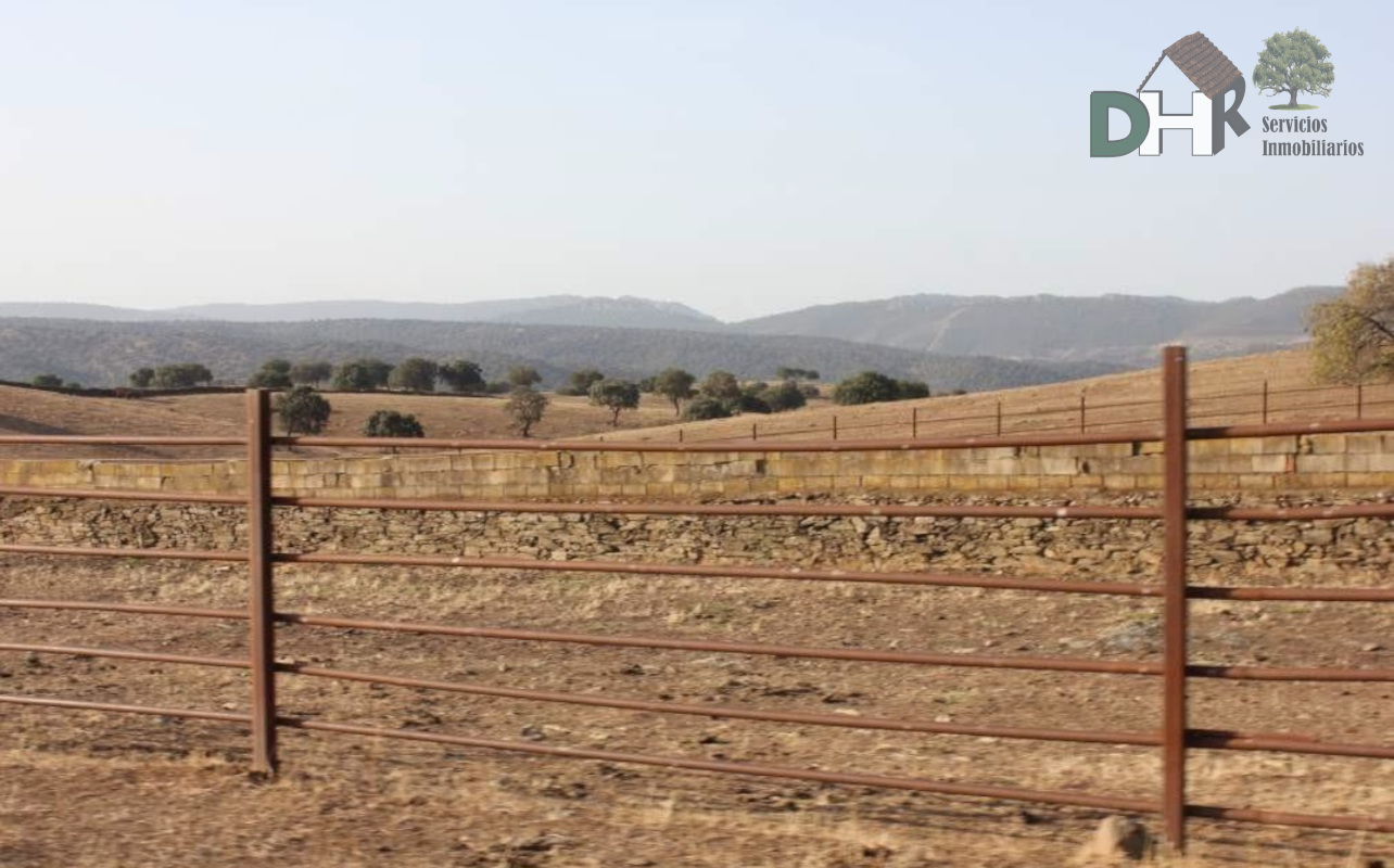 Venta de terreno en Cáceres