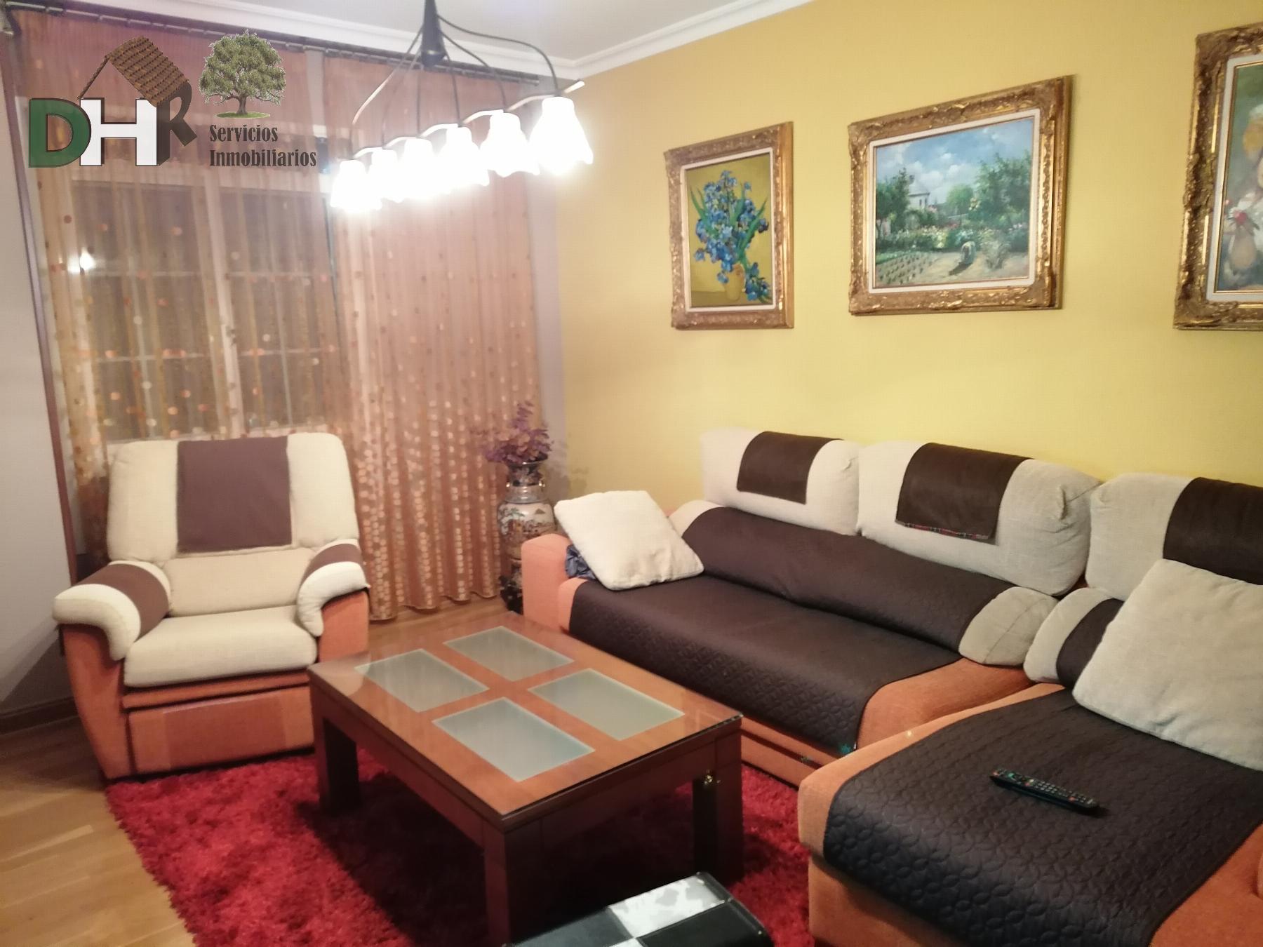 For sale of duplex in Cáceres