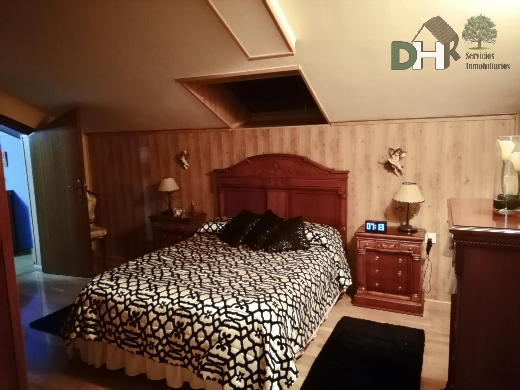 For sale of duplex in Cáceres