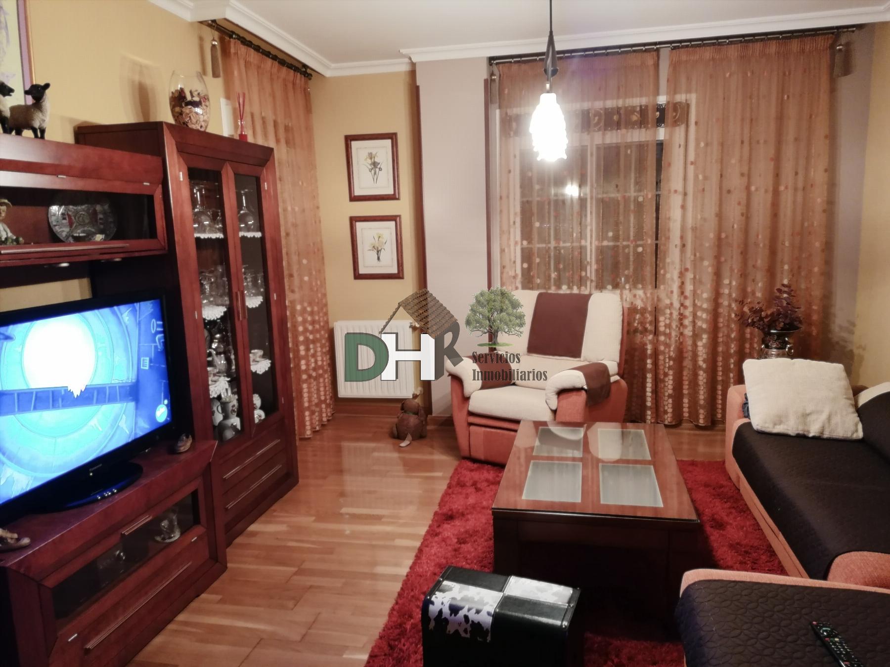 For sale of duplex in Cáceres