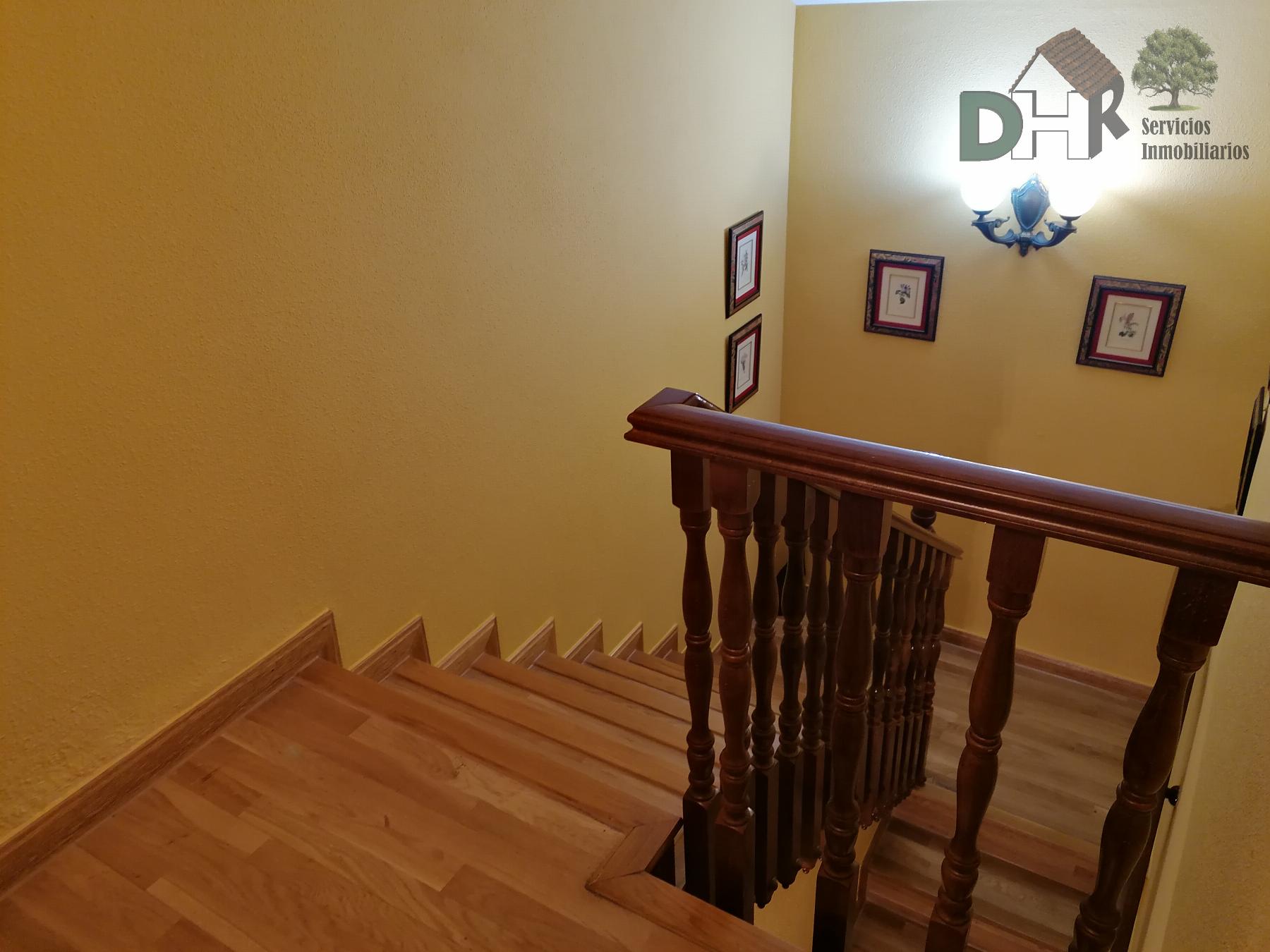 For sale of duplex in Cáceres