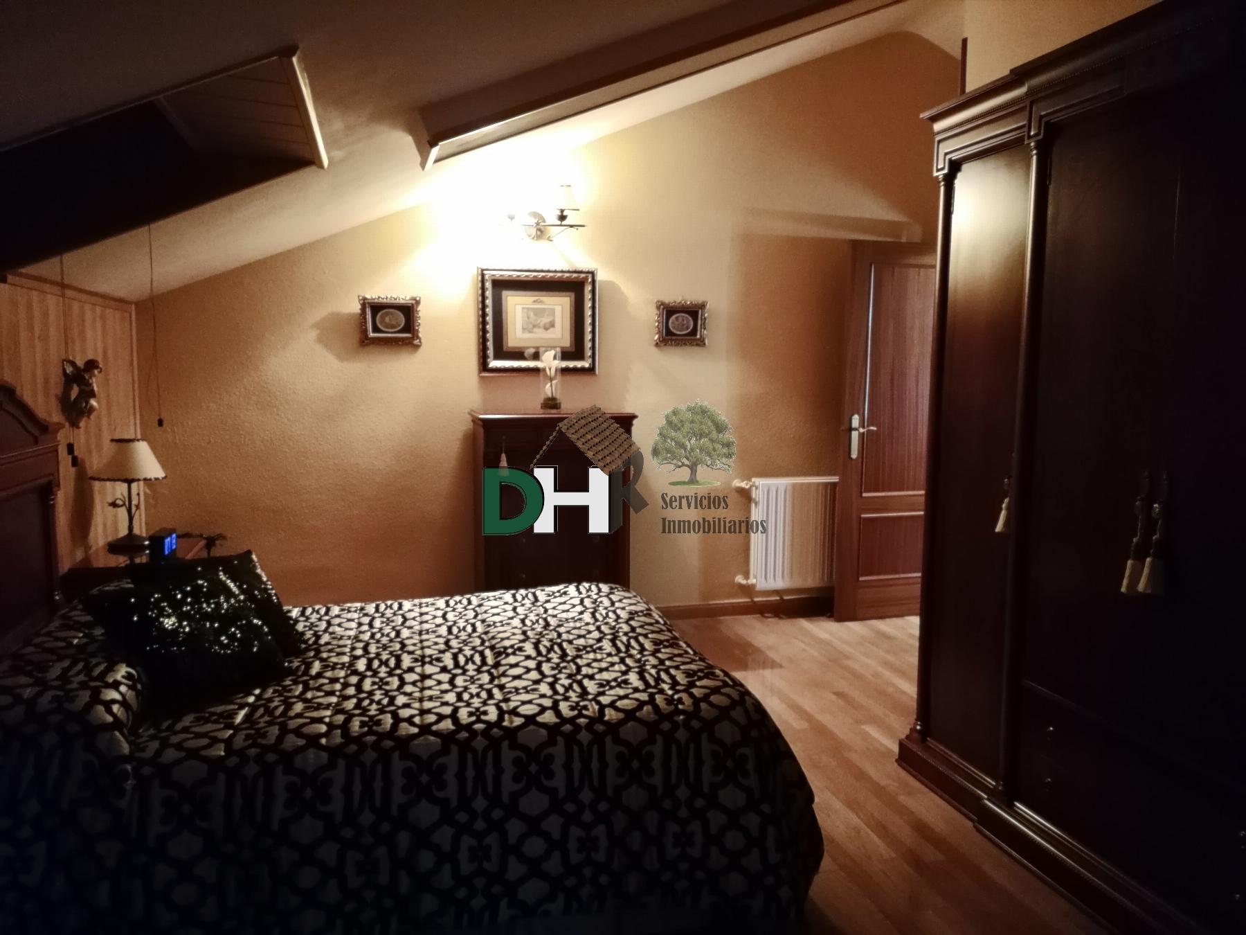 For sale of duplex in Cáceres