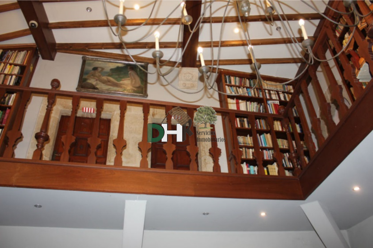 For sale of house in Trujillo