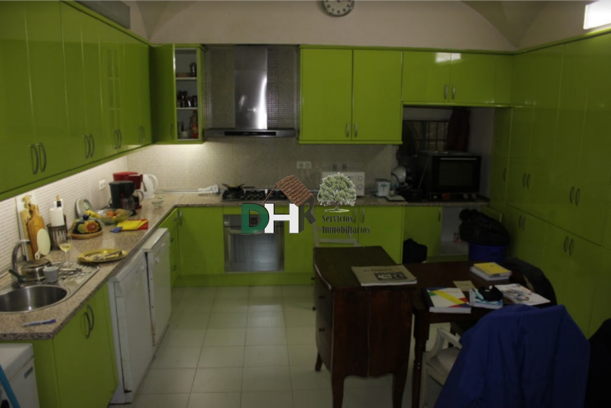 For sale of house in Trujillo