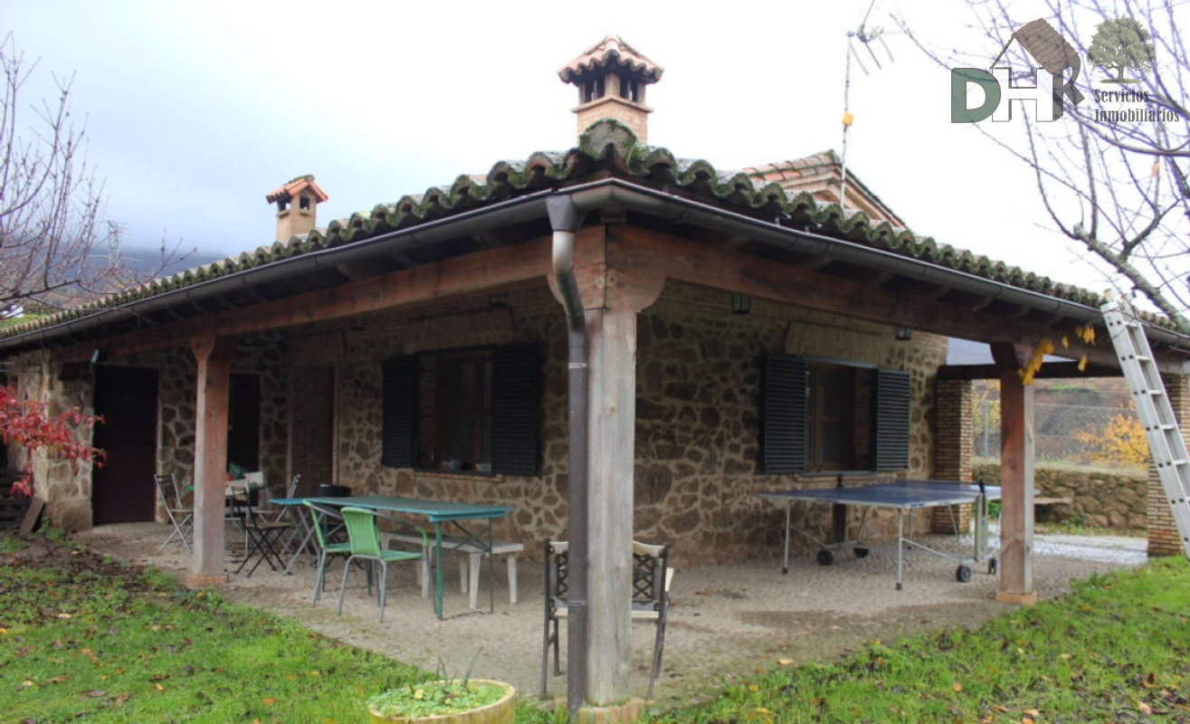 For sale of bungalow in Cáceres