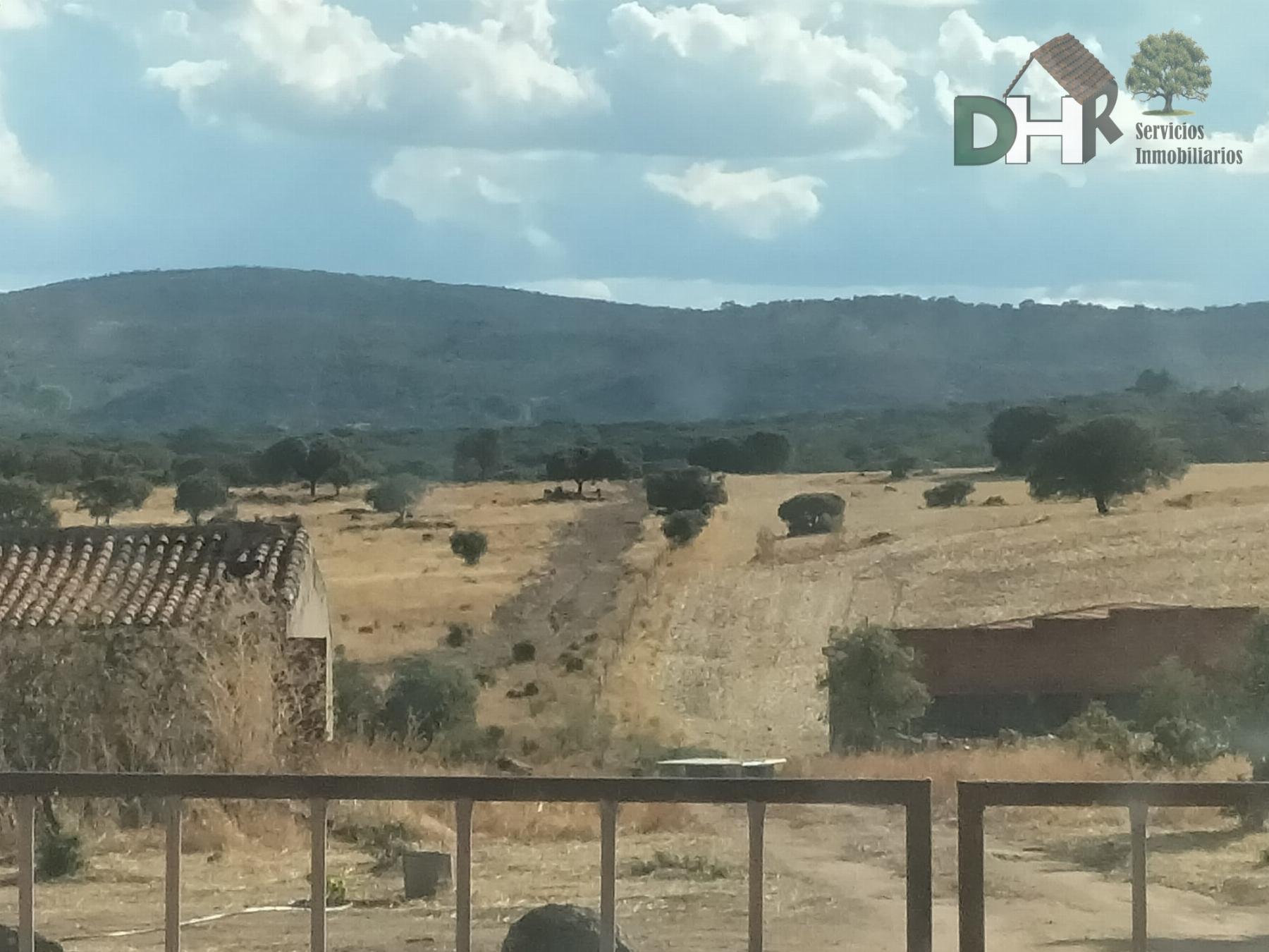 For sale of land in Badajoz