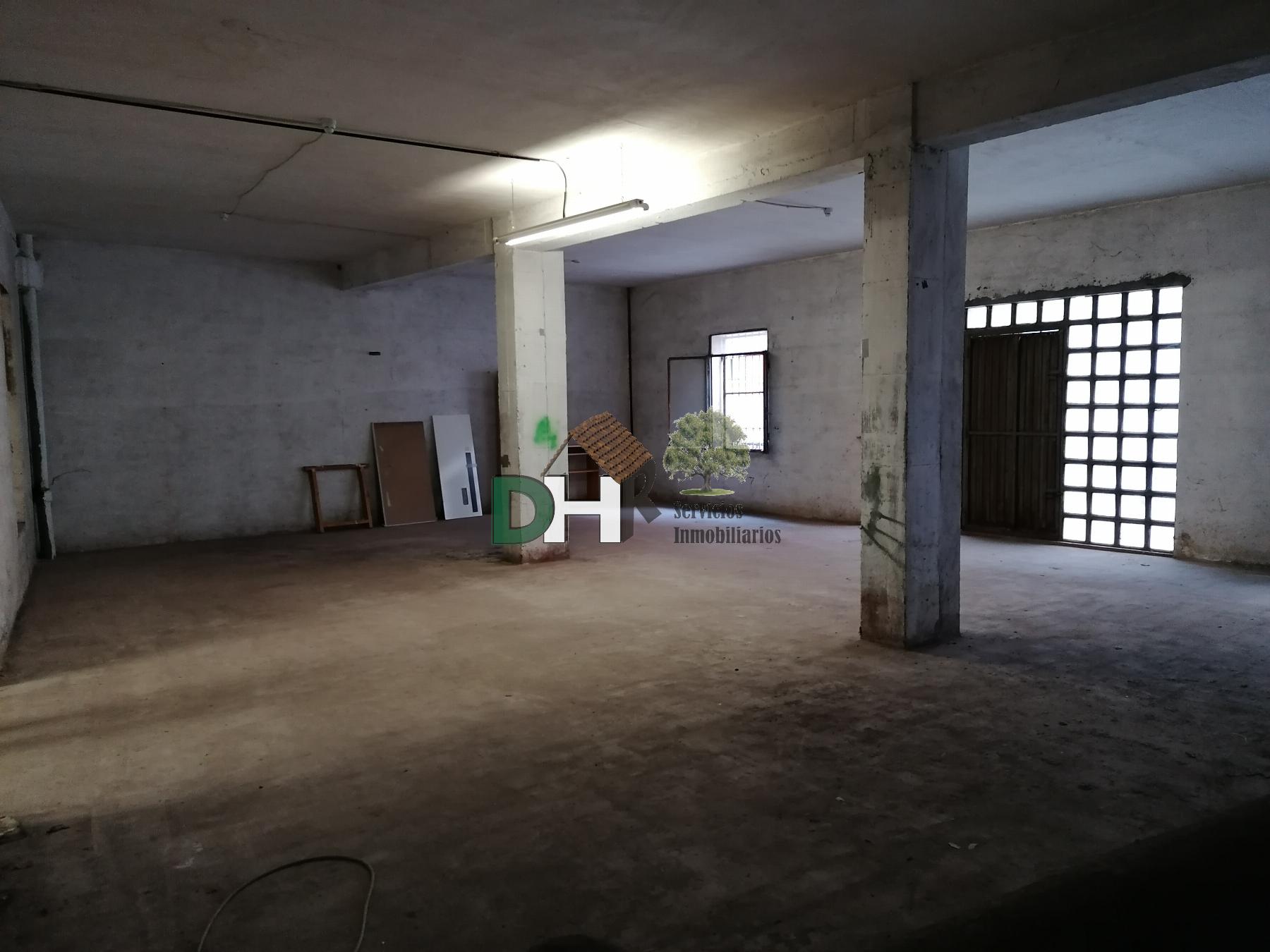 Venta de local comercial en Plasencia