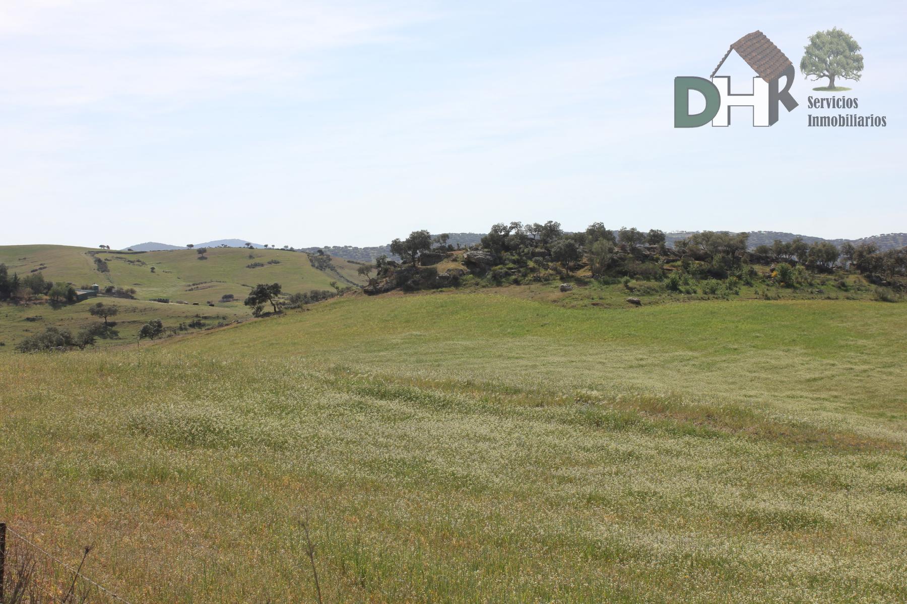 For sale of land in Badajoz