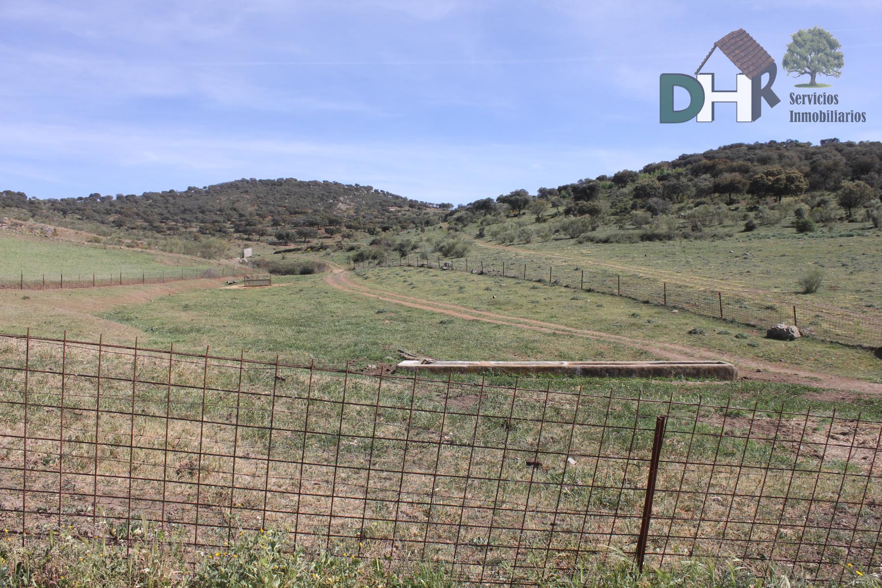 For sale of land in Badajoz