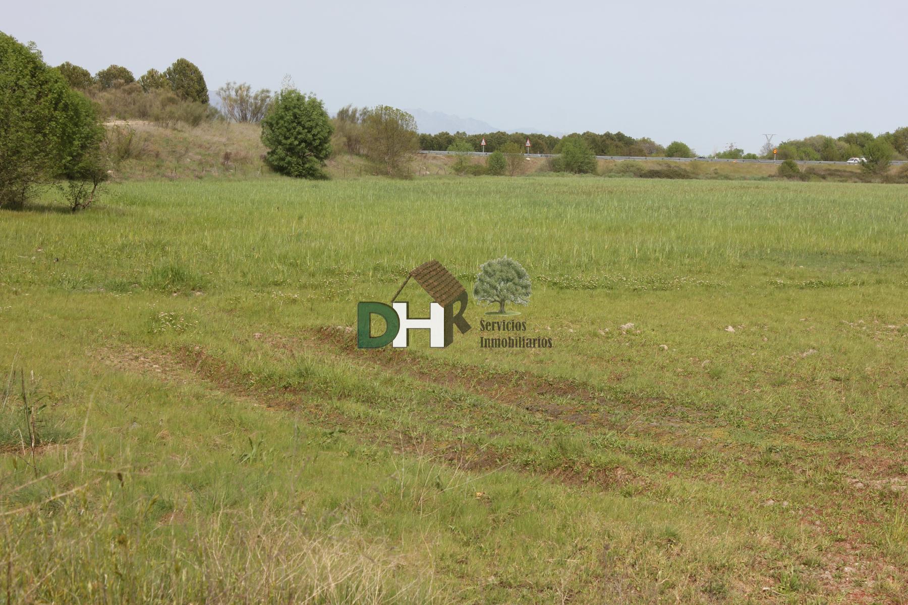 For sale of land in Cáceres