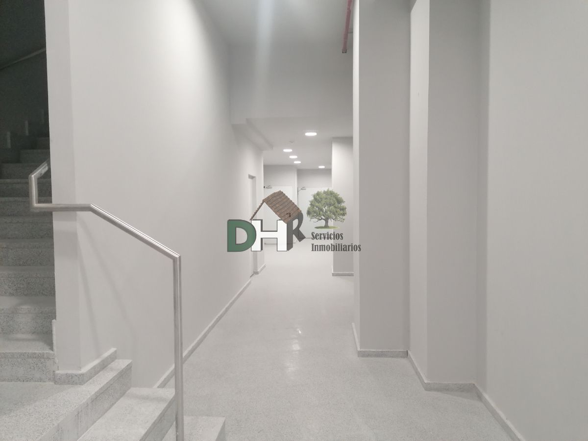 For rent of commercial in Cáceres