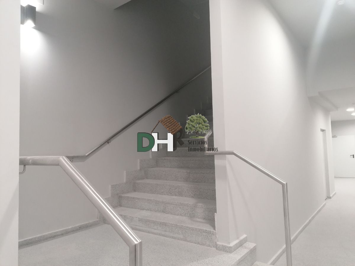 For rent of commercial in Cáceres