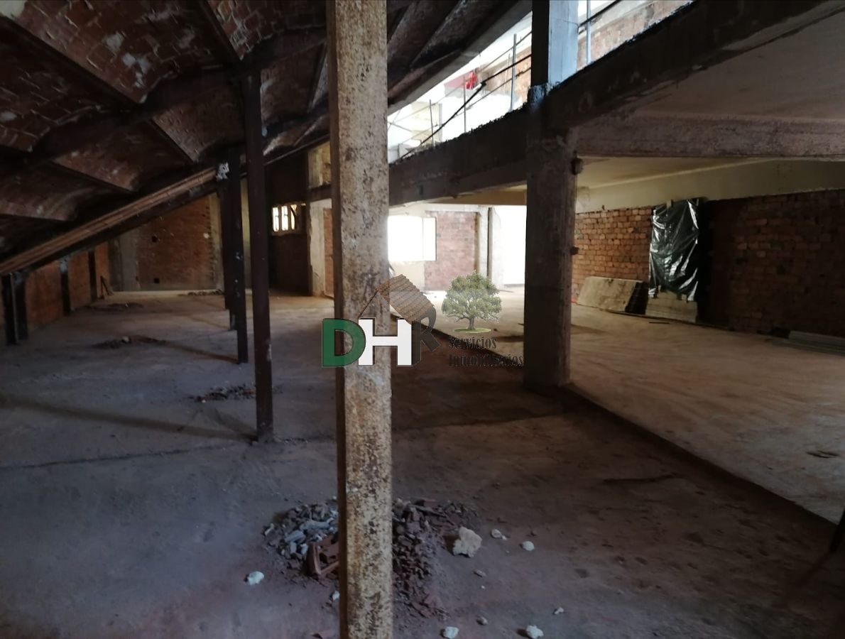 For rent of commercial in Cáceres