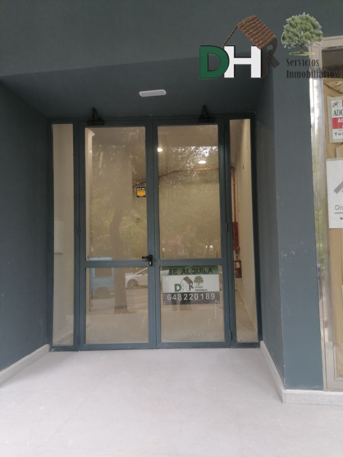 For rent of commercial in Cáceres