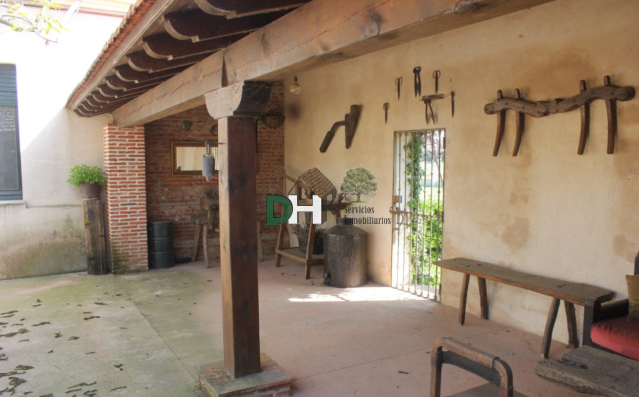 For sale of land in Salamanca