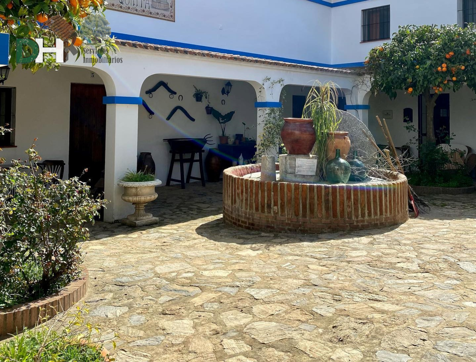 For sale of villa in Constantina