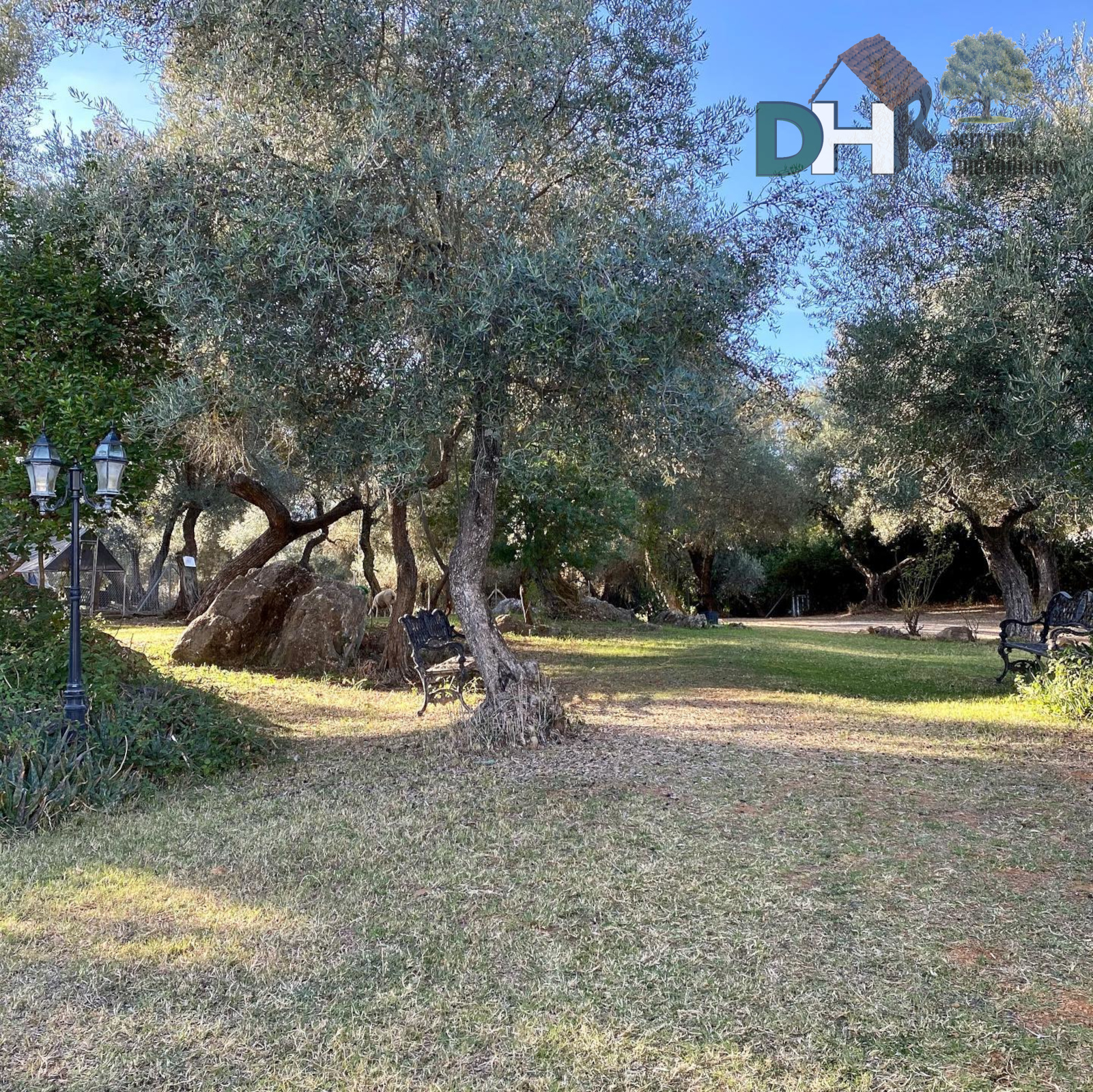 For sale of villa in Constantina