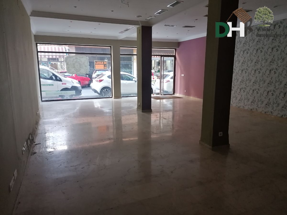 Alquiler de local comercial en Cáceres