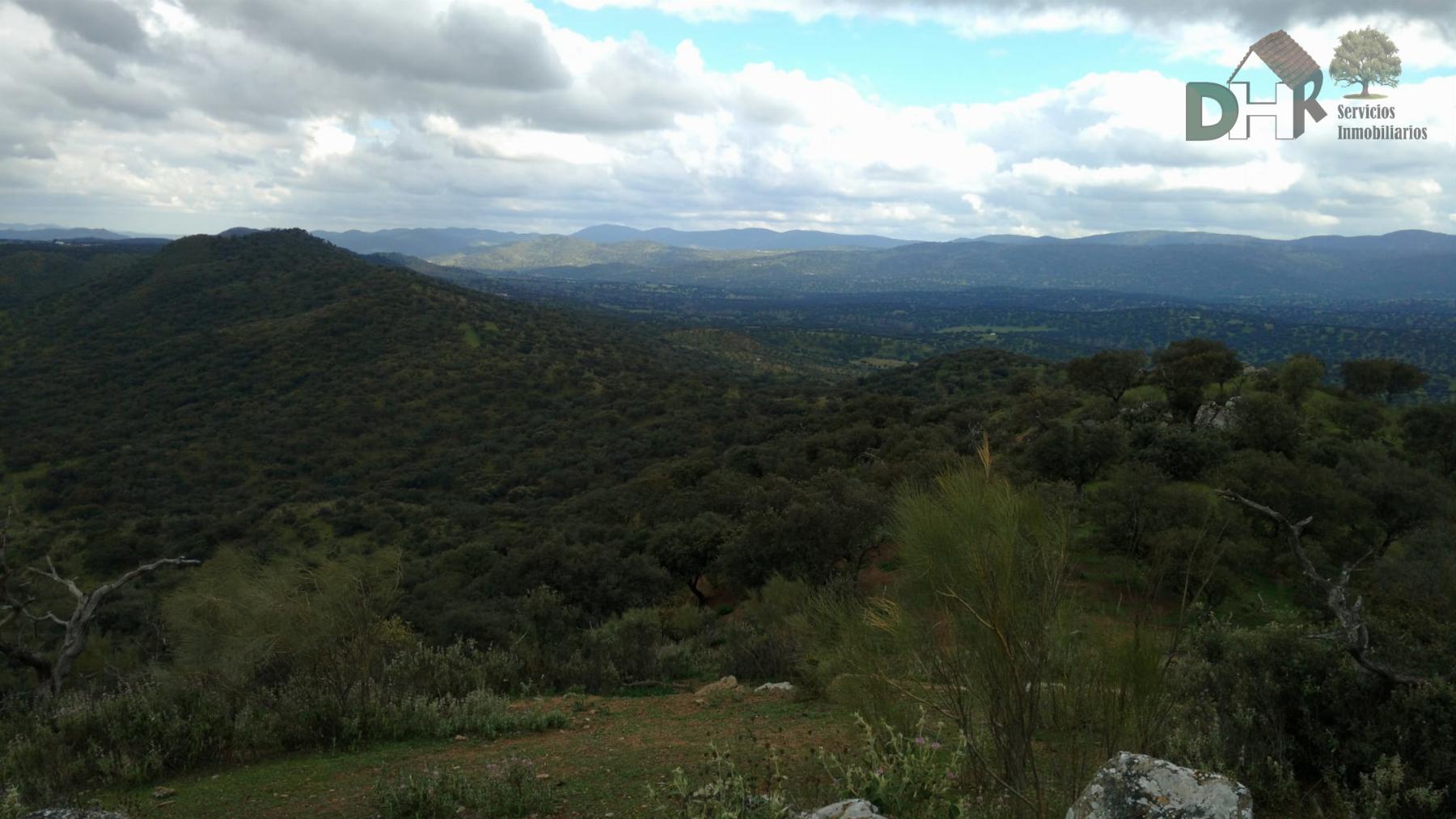 For sale of land in Badajoz
