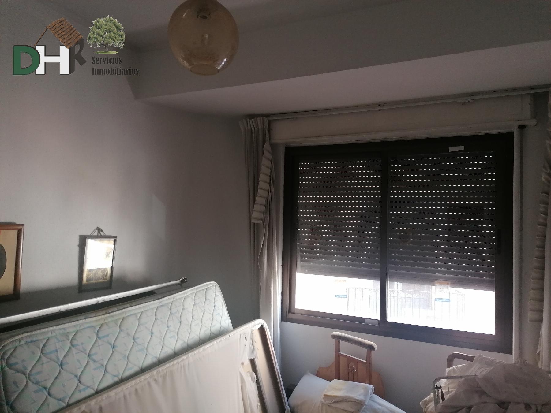 For sale of flat in Cáceres