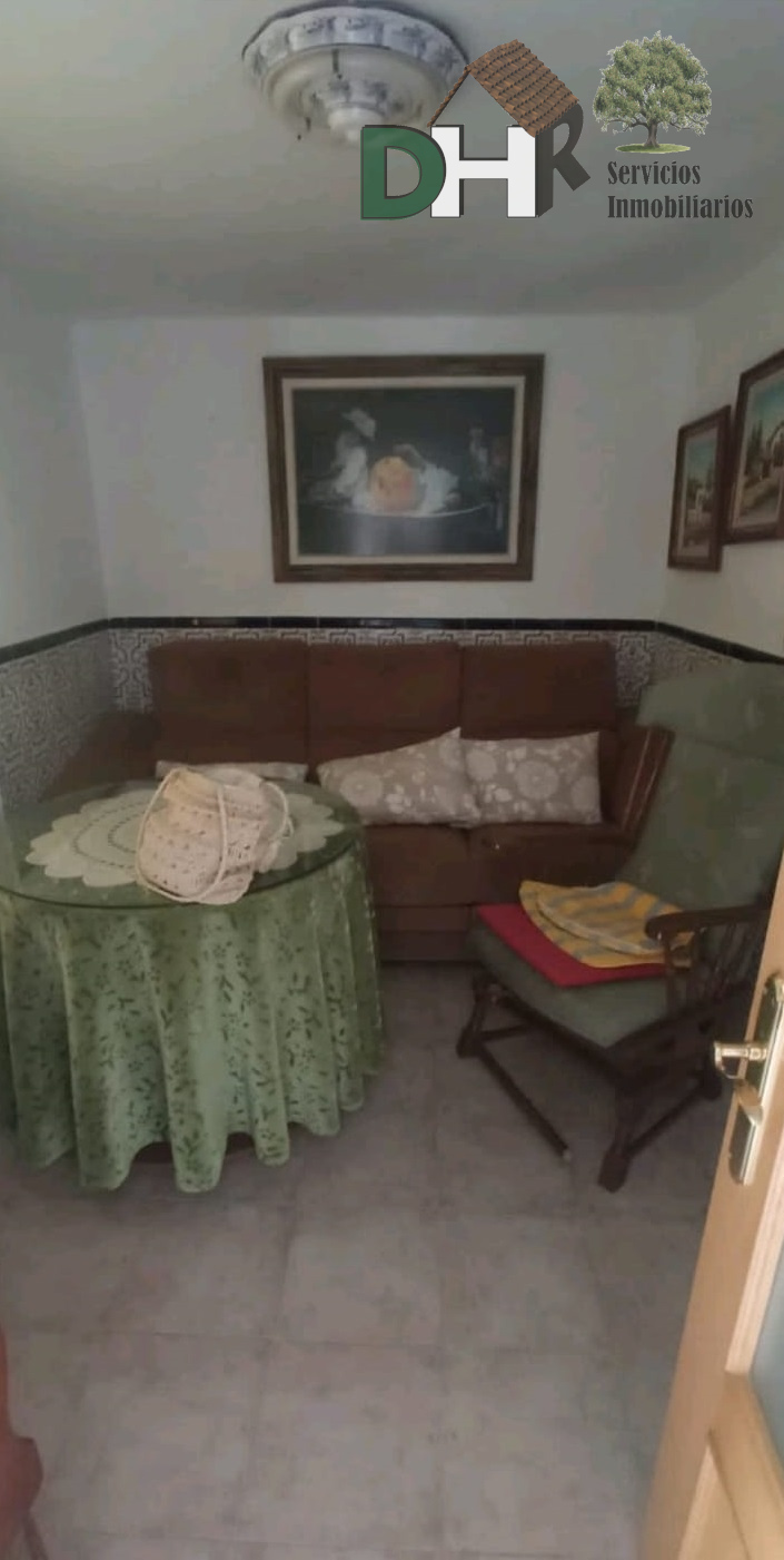 For sale of house in Torrejón el Rubio