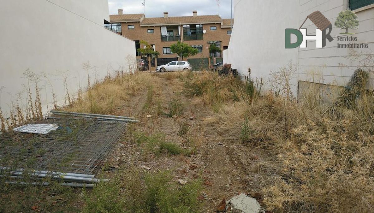 Venta de terreno en Cáceres