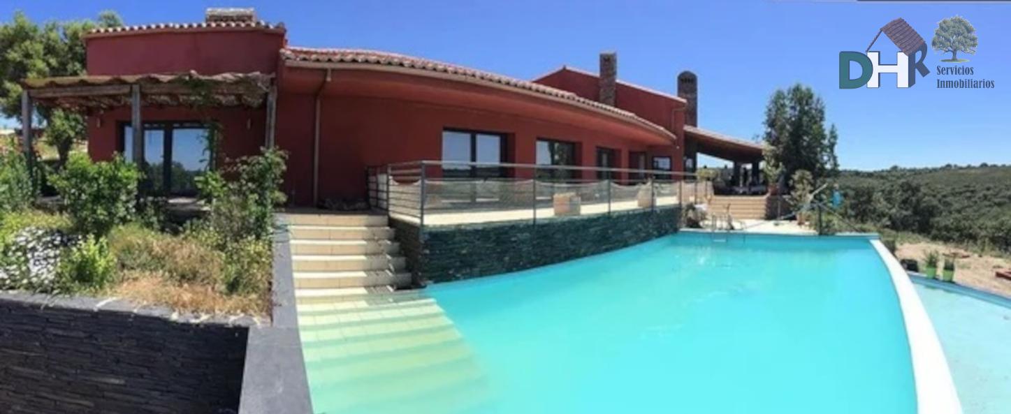 For sale of house in Cáceres
