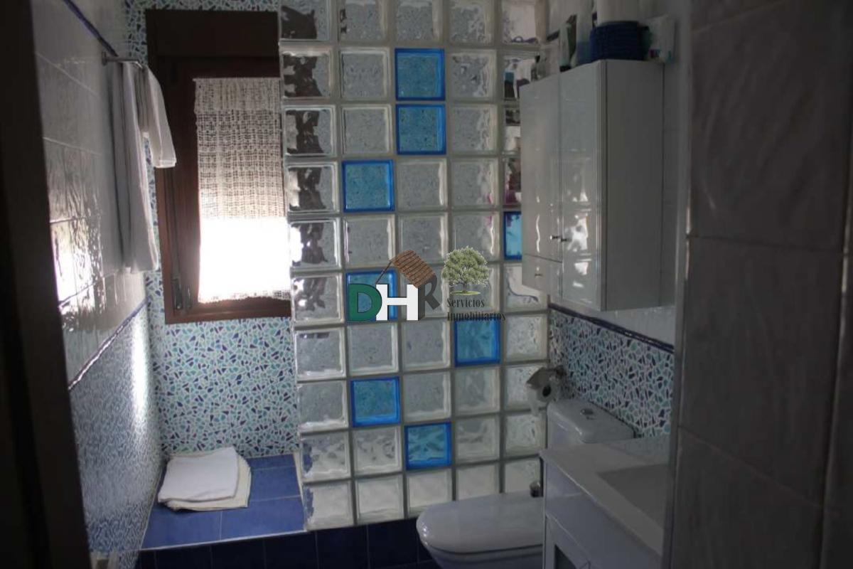 For sale of house in Trujillo