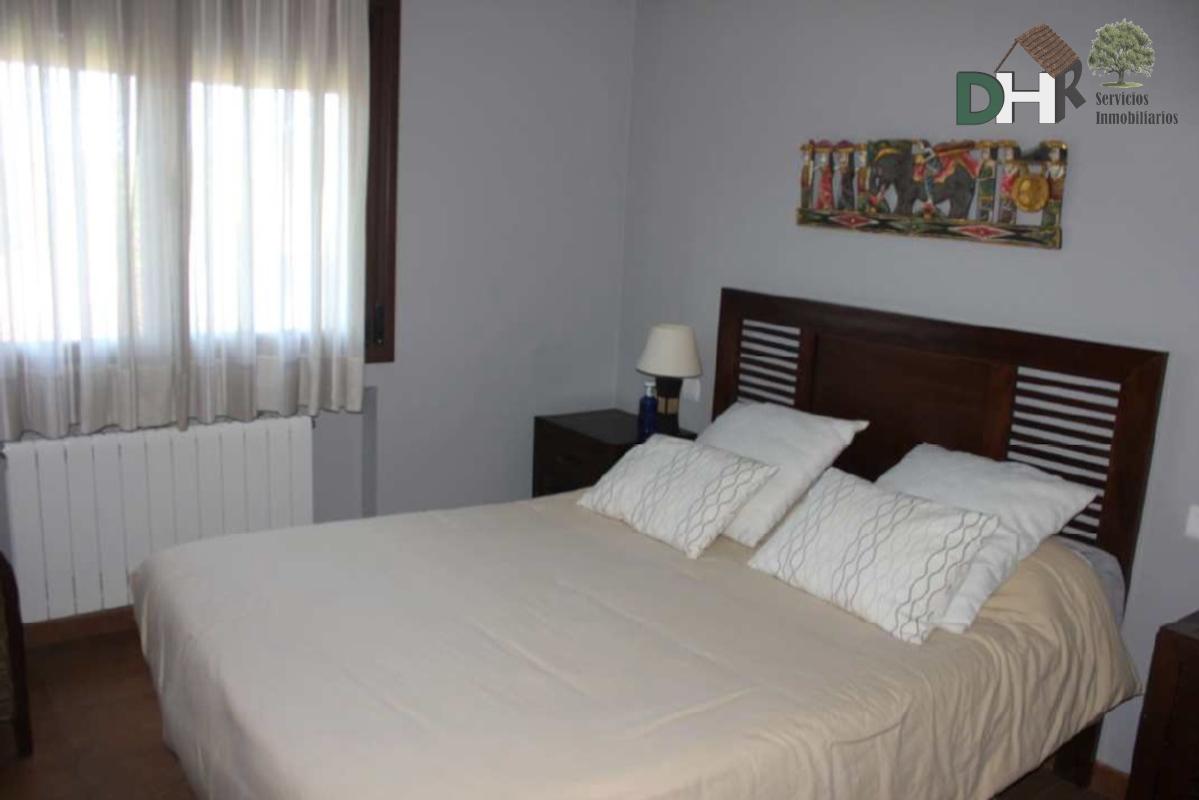For sale of house in Trujillo