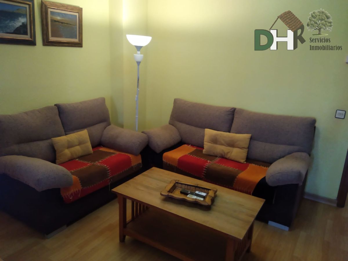 For sale of penthouse in Plasencia