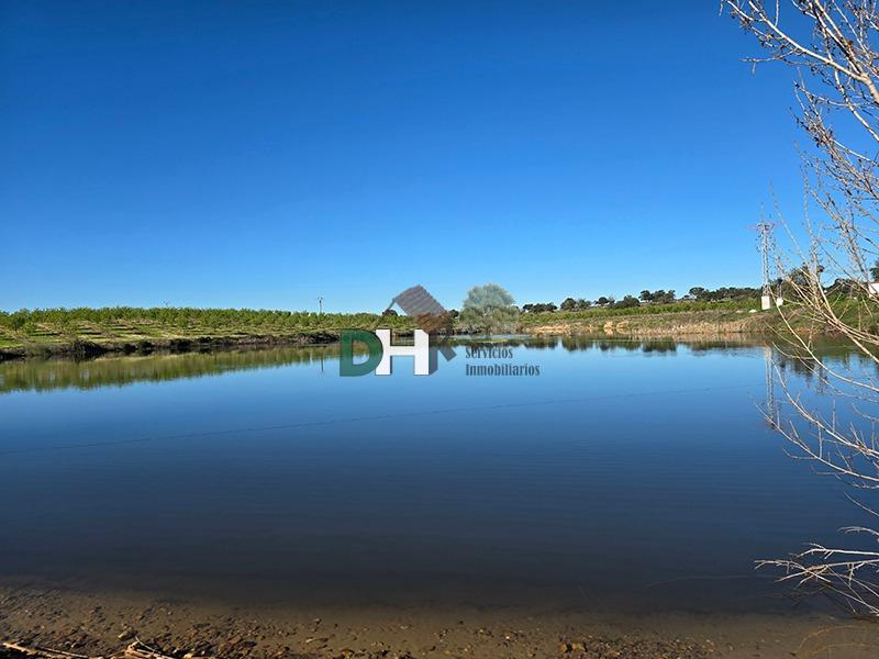 Venta de terreno en Cáceres
