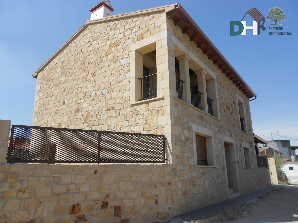 For sale of house in Santa Cruz de la Sierra