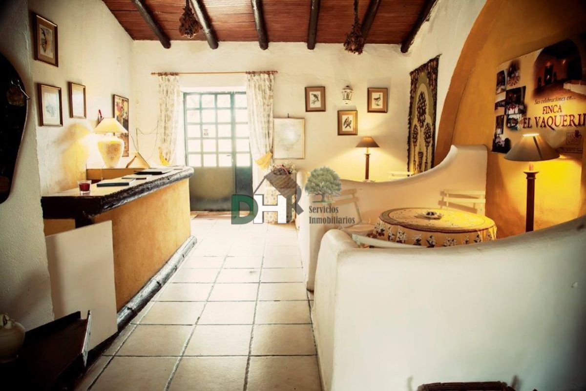 For sale of rural property in Cáceres