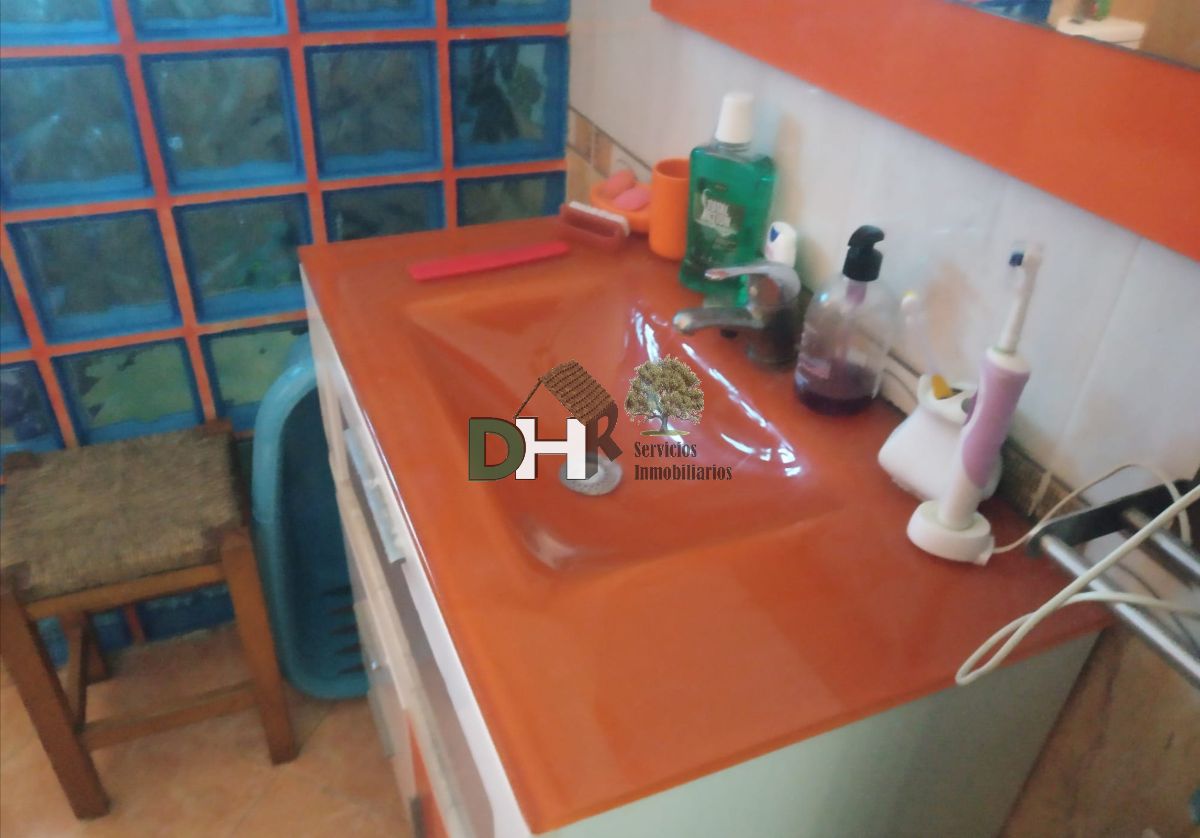 For sale of chalet in Malpartida de Cáceres