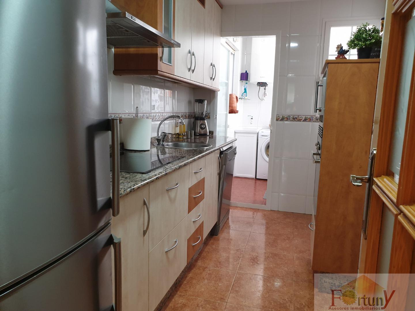 For sale of flat in Salobreña