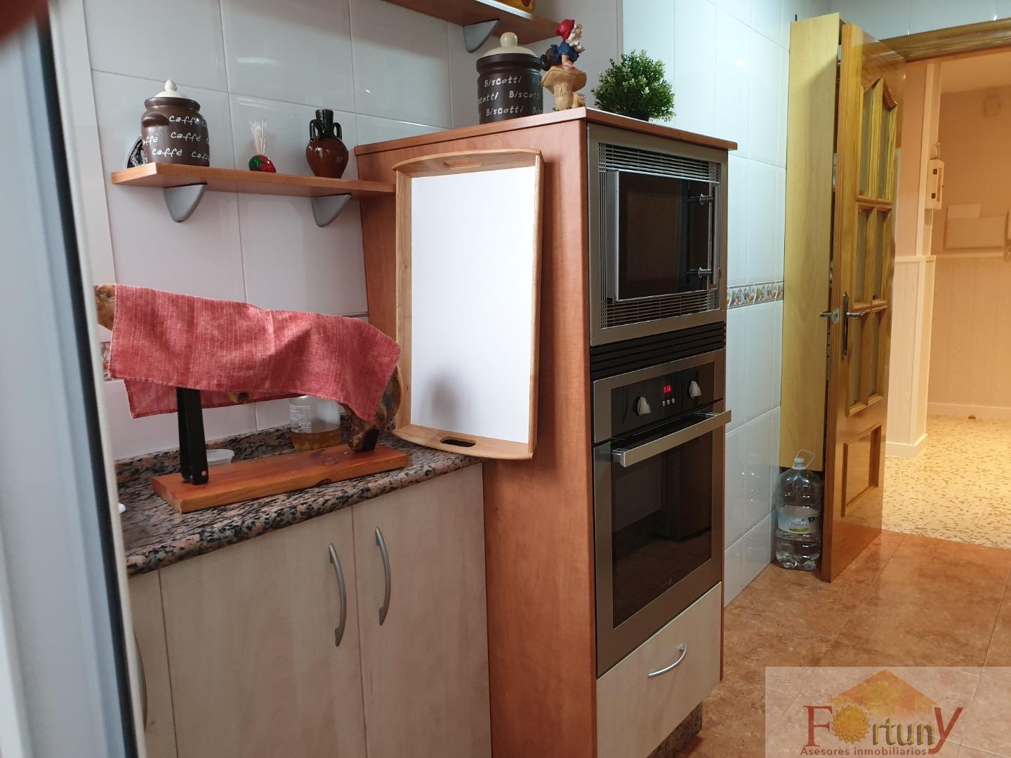 For sale of flat in Salobreña