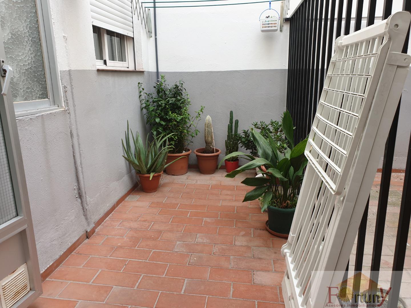 For sale of flat in Salobreña