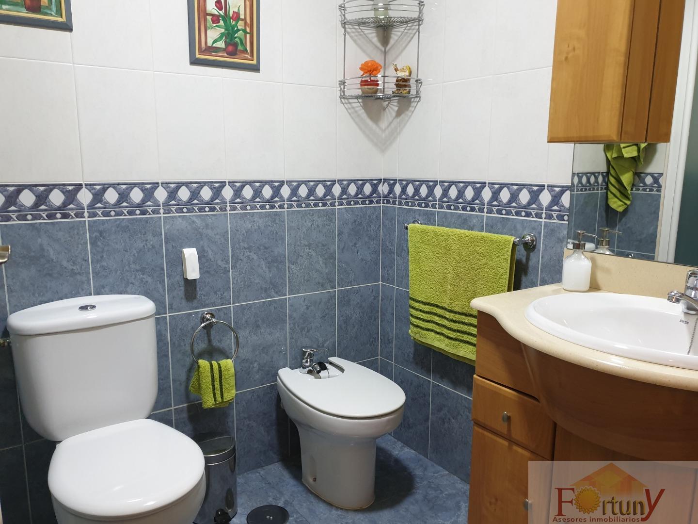 For sale of flat in Salobreña