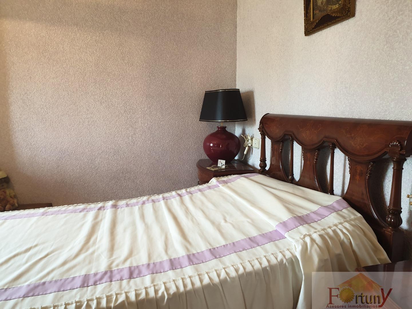 For sale of flat in Almuñécar