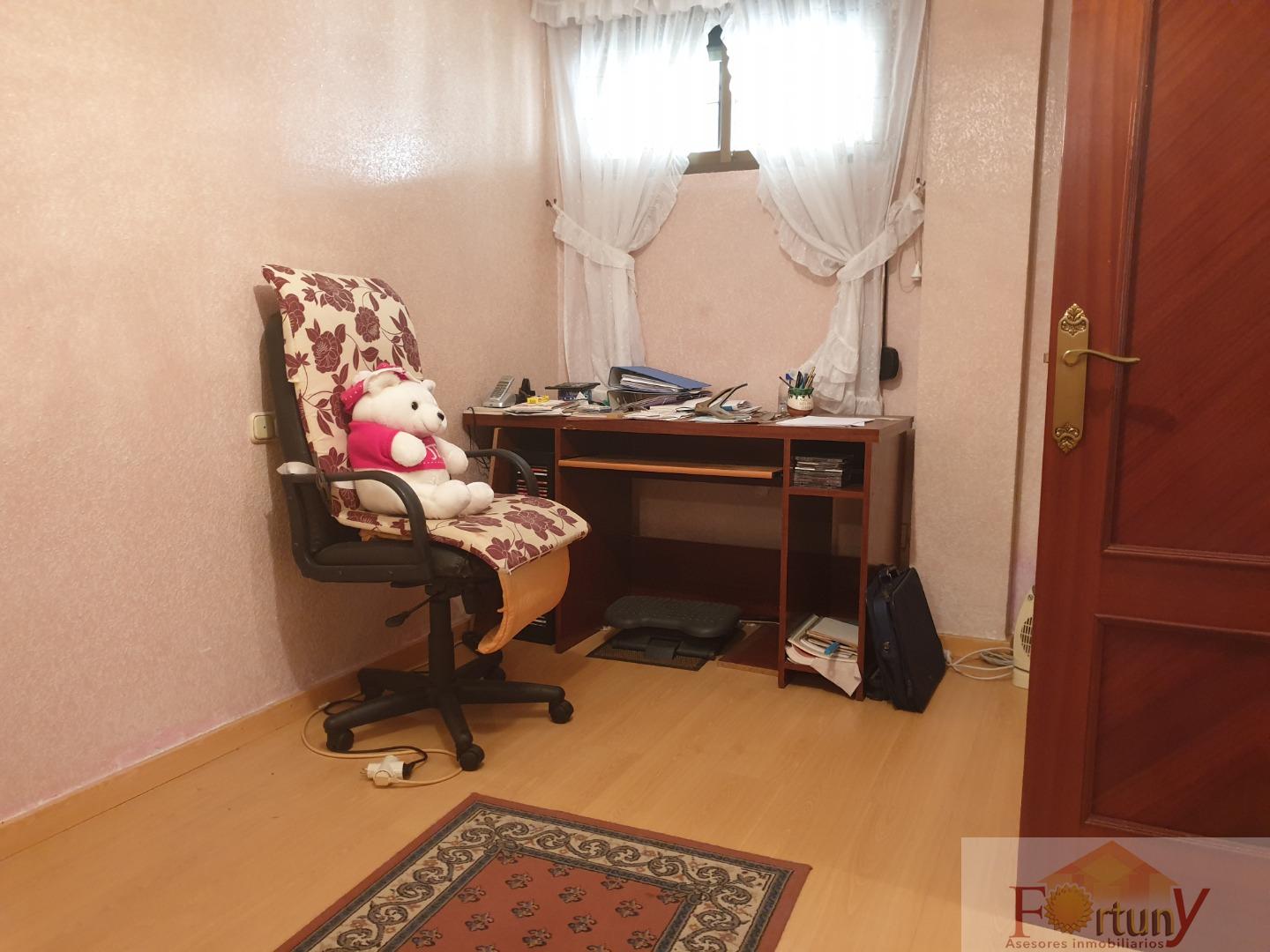 For sale of flat in Almuñécar